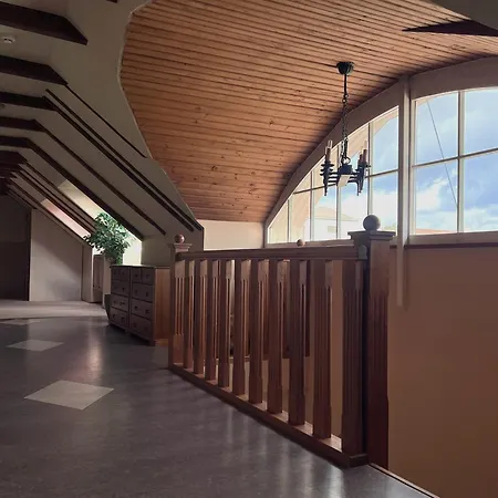 Raenduri Hotel Võru