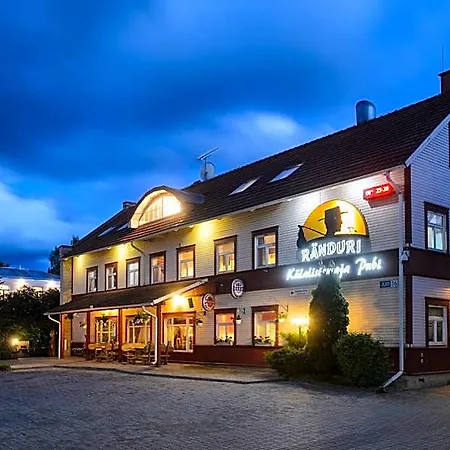 Raenduri Hotel Võru