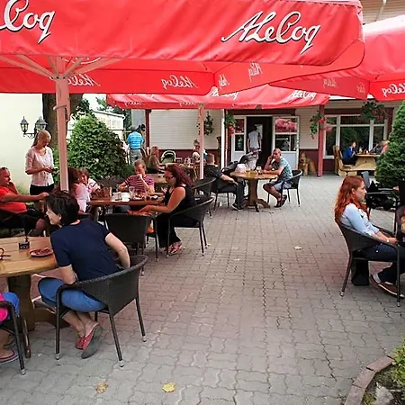 Raenduri Hotel Võru