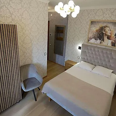 Raenduri Hotel Võru